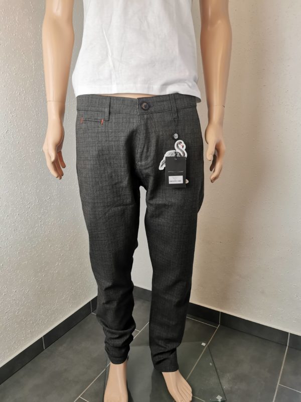 Pantalon chino jaguar Benson and cherry neuf