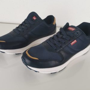Chaussure Levi's bleu neuf